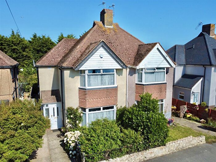 3 Bedroom Semi-Detached House For Sale In Abbey Drive, St. Leonards-On-Sea, TN38