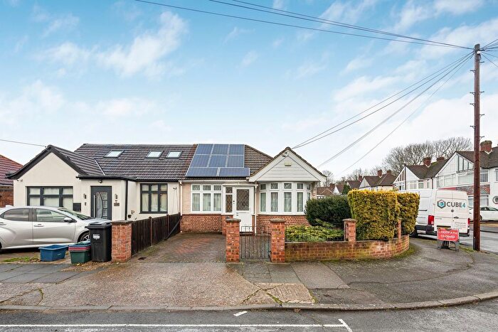 2 Bedroom Semi Detached Bungalow For Sale In Parkfield Crescent, Feltham, TW13