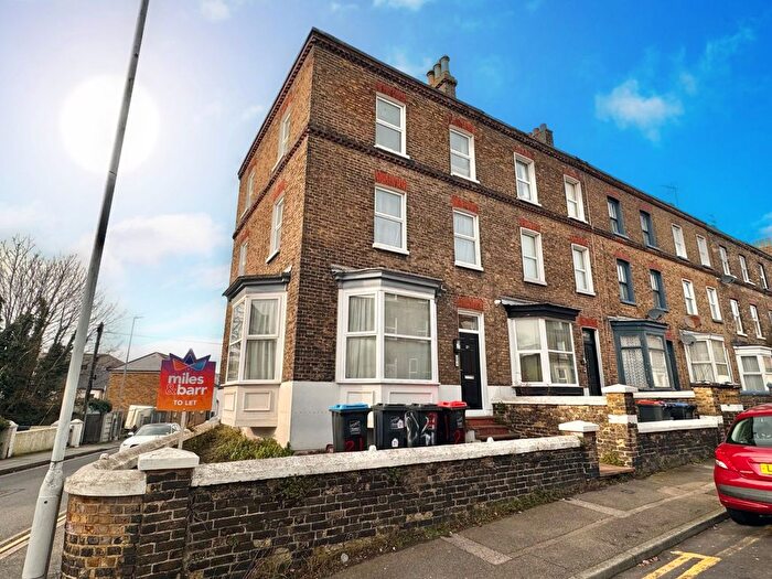 1 Bedroom Flat To Rent In Oxford Street, Margate, Kent, CT9