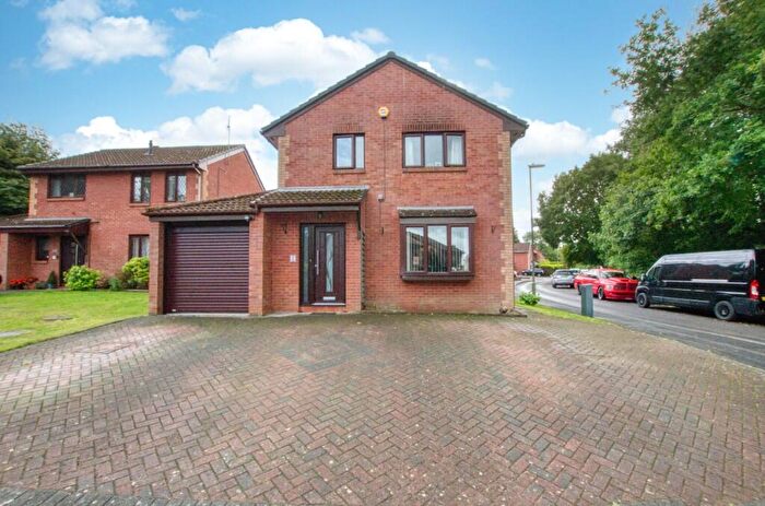 4 Bedroom Detached House For Sale In Elan Close, Southampton, Hampshire, SO18