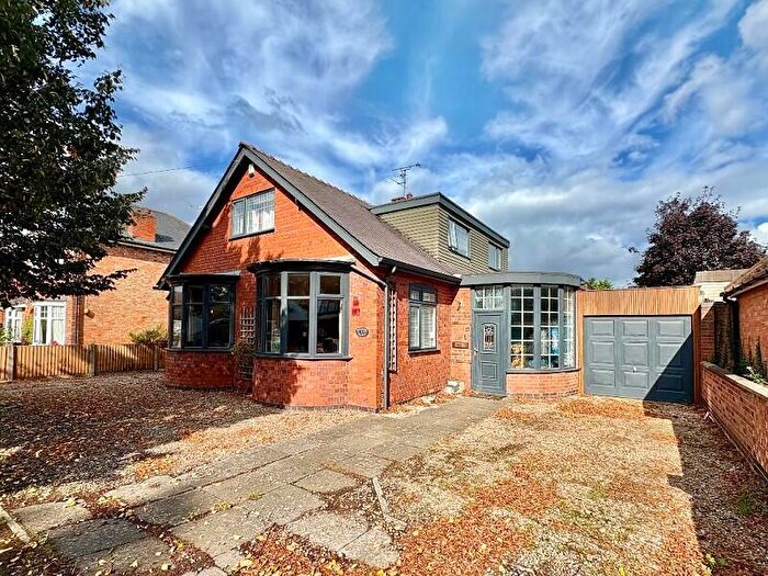 4 Bedroom Detached House For Sale In Glenville Avenue, Glen Parva, Leicester, Leicestershire., LE2