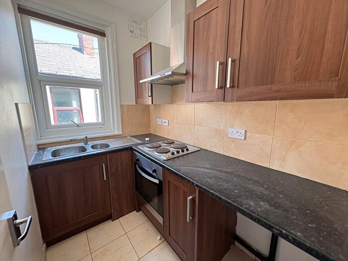1 Bedroom Flat To Rent In Cheltenham Road, Blackpool, FY1