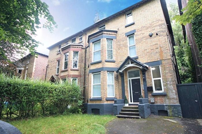 2 Bedroom Flat To Rent In Brompton Avenue, Aigburth, Liverpool, L17