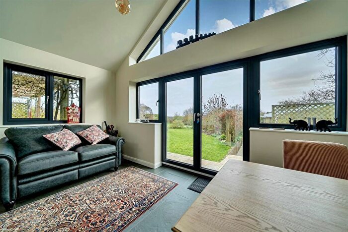 5 Bedroom Detached House For Sale In Nr Bideford, EX39