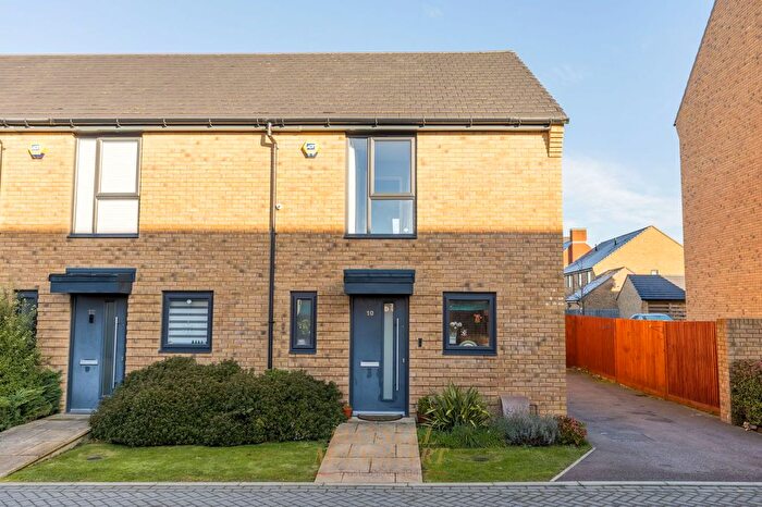 2 Bedroom End Terrace House For Sale In Stanford Brook Way, Pease Pottage, RH11