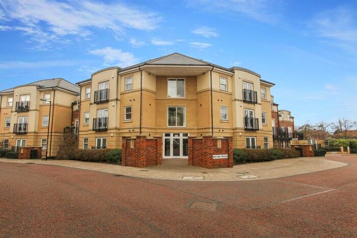 2 Bedroom Flat To Rent In Grove Park Crescent, Gosforth, NE3