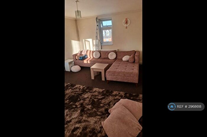 1 Bedroom Flat To Rent In Rutland Street, Loughborough, LE11
