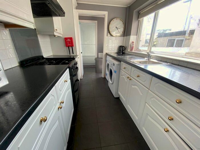 4 Bedroom Property To Rent In Albion Street, Lancaster, LA1