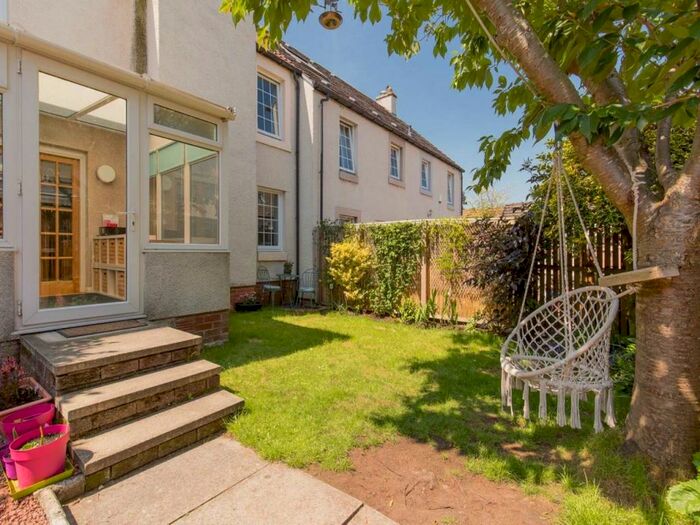 3 Bedroom House To Rent In Bonaly Wester, Colinton, Edinburgh, EH13