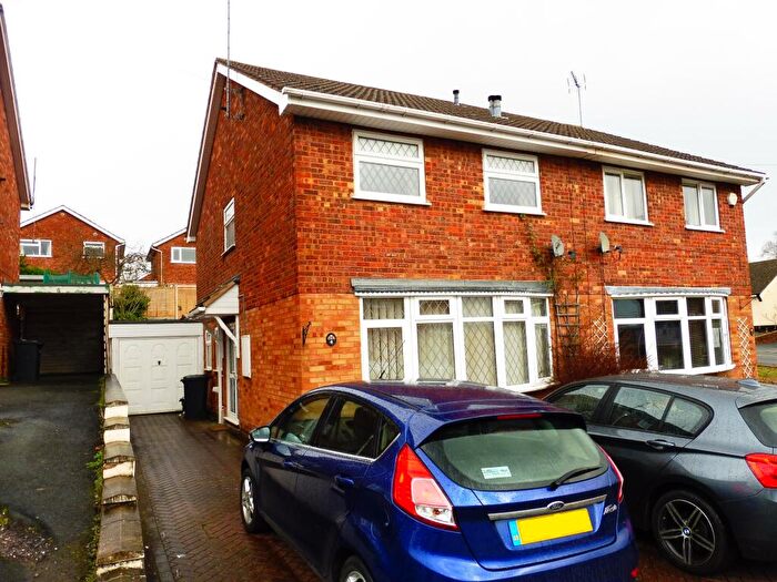 3 Bedroom House To Rent In Forester Way, Kidderminster, DY10