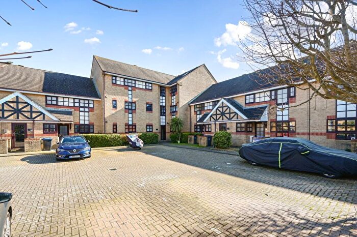 2 Bedroom Apartment To Rent In Emerald Quay, Shoreham By Sea, BN43