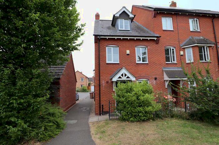3 Bedroom Terraced House To Rent In Fox Hollow, Lincoln, LN6