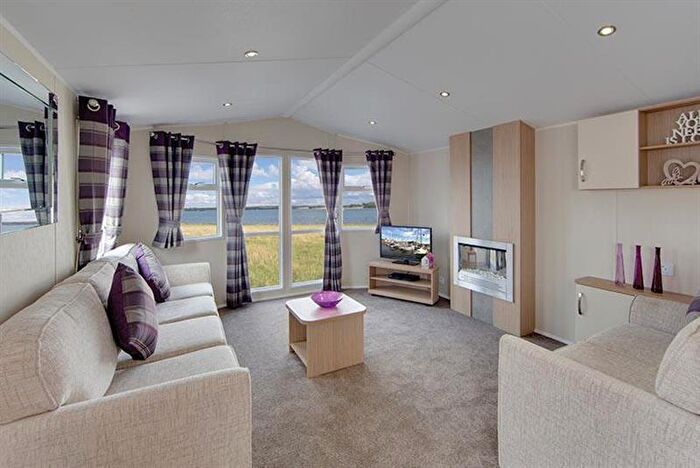 2 Bedroom Lodge For Sale In Willerby Brockenhurst, The Lakes Rookley, Rookley, Ventnor, Isle Of Wight, PO38