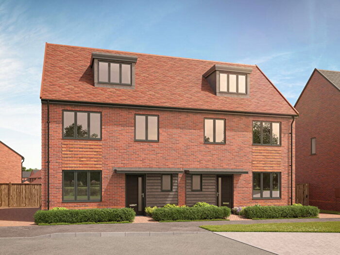 4 Bedroom Detached House For Sale In Clements Way, Shrivenham, Swindon, SN6