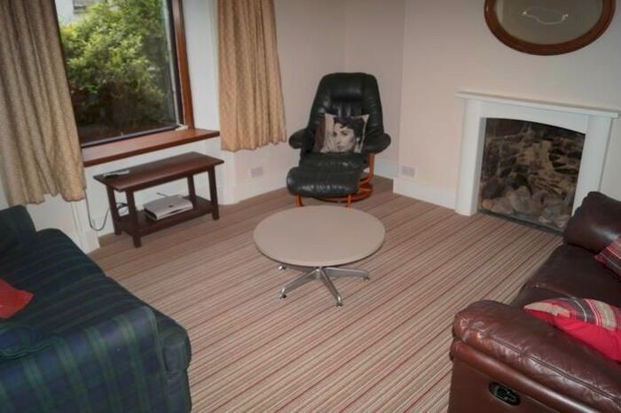 2 Bedroom Flat To Rent In Jute Street, Aberdeen, AB24
