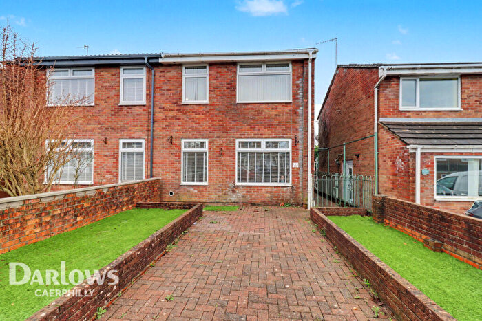 3 Bedroom Semi Detached House For Sale In Heol Maerdy, Caerphilly, CF83