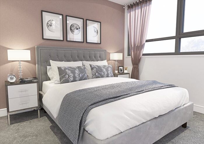 2 Bedroom Apartment To Rent In Oxford House, Aylesbury, HP21