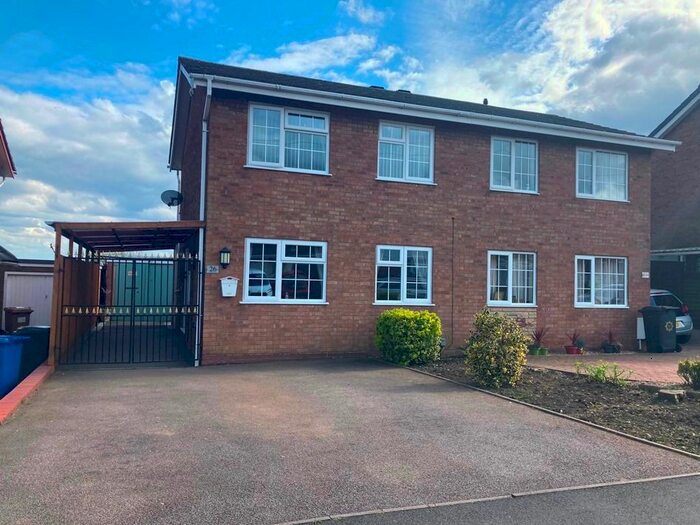 3 Bedroom Semi-Detached House To Rent In Leander Close, Burntwood, WS7