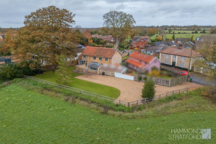 4 Bedroom Detached House For Sale In Watton Road, Shropham, NR17