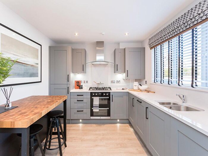 4 Bedroom Detached House For Sale In West Mill, West Mill Road, Markinch, Fife, KY7
