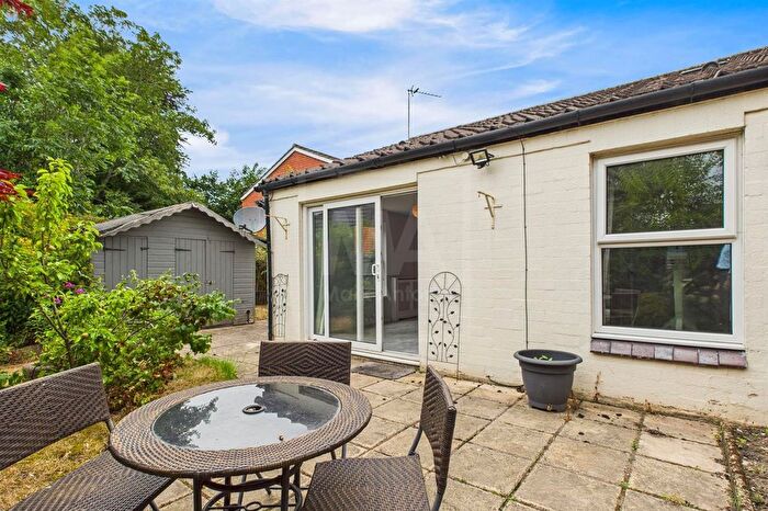 2 Bedroom Semi Detached Bungalow For Sale In Cronulla Drive, Great Sankey, WA5