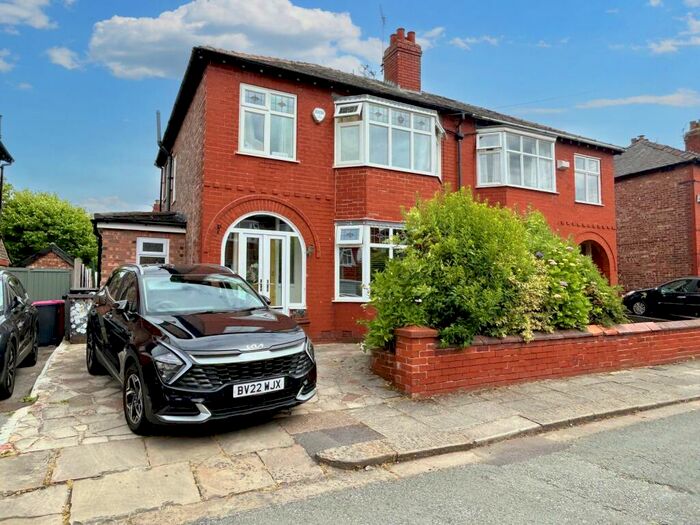 3 Bedroom Semi-Detached House To Rent In Brentwood Drive, Eccles, M30