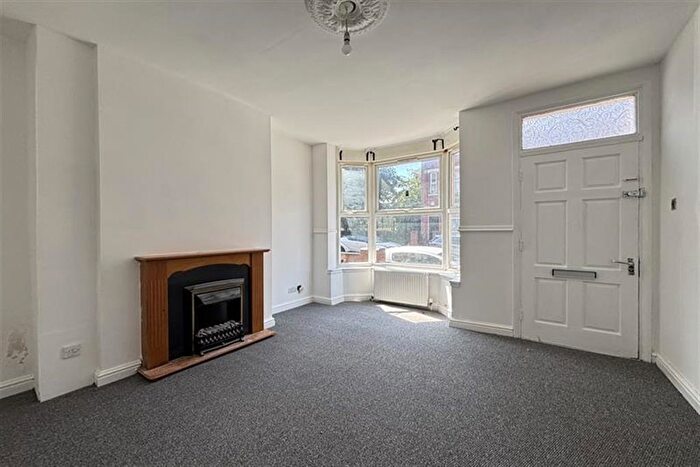 3 Bedroom Terraced House To Rent In Birkin Avenue, Nottingham, NG7