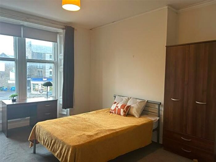 3 Bedroom Flat To Rent In Morgan Street, Stobswell, Dundee, DD4