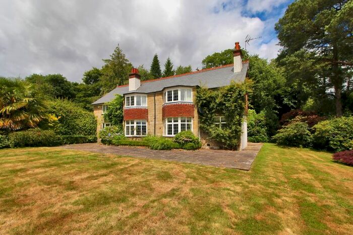 4 Bedroom Detached House For Sale In Duddleswell, Uckfield, East Sussex, TN22