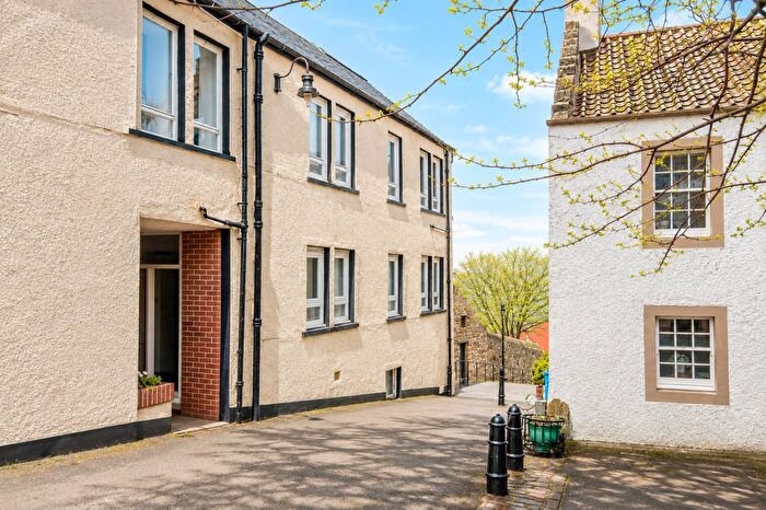2 Bedroom Flat For Sale In Water Wynd, Pittenweem, Anstruther, KY10