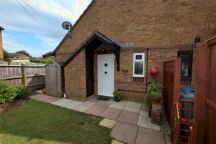1 Bedroom House To Rent In Sycamore Gardens, Bicester, Oxfordshire, OX26