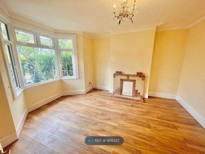 3 Bedroom Terraced House To Rent In Bolton Road, Harrow, HA1