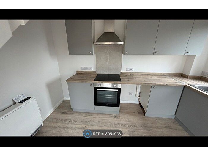 1 Bedroom Semi-Detached House To Rent In Quarry Close, Devizes, SN10