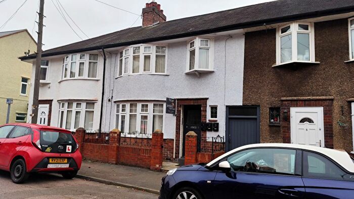 2 Bedroom Flat To Rent In Cyril Street, Abington, Northampton, NN1