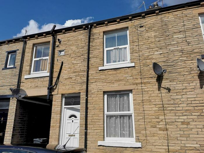 2 Bedroom Terraced House To Rent In Ewart Street, Bradford, BD7