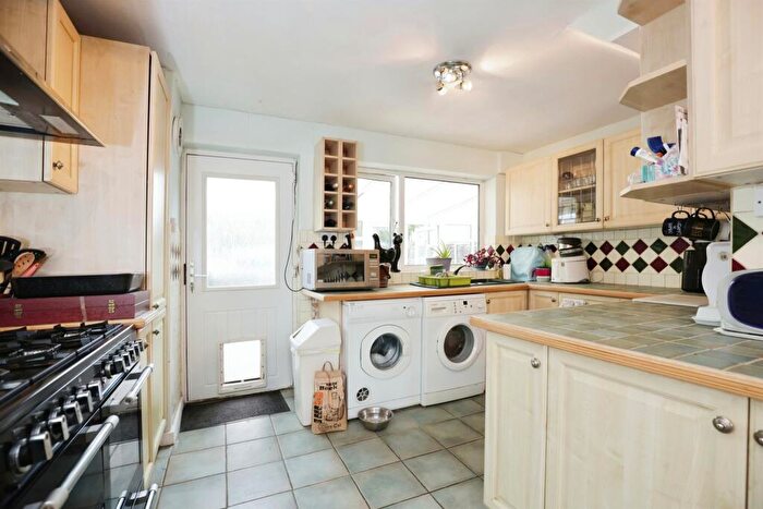 3 Bedroom Terraced House For Sale In Park End, Bodicote, Banbury, OX15