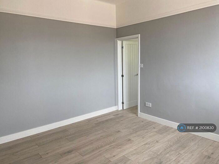 1 Bedroom Flat To Rent In Spinney Lodge, Tutbury, Burton-On-Trent, DE13