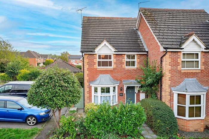 3 Bedroom End Of Terrace House For Sale In Morris Court, Aylesbury, Buckinghamshire, HP21