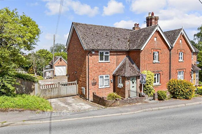 3 Bedroom Semi Detached House For Sale In Smiths Hill, West Farleigh, Maidstone, Kent, ME15