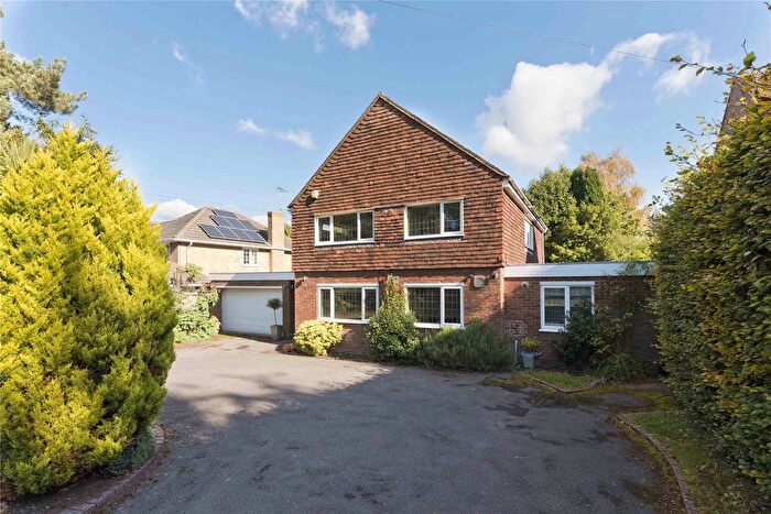 4 Bedroom Detached House To Rent In Sandy Lane, Cobham, Surrey, KT11