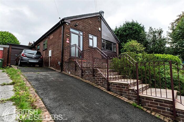 3 Bedroom Bungalow For Sale In The Mall, Stalybridge, Greater Manchester, SK15