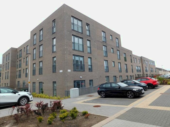 2 Bedroom Flat To Rent In , Gaskell Street, Edinburgh, EH14