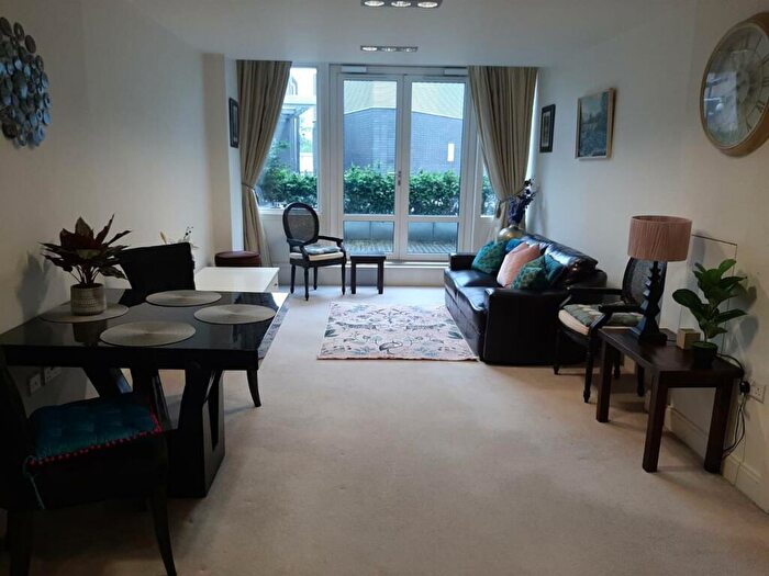 1 Bedroom Apartment To Rent In Strand Street, Liverpool, L1