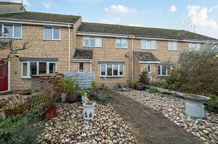 3 Bedroom Terraced House For Sale In Chancel Way, Lechlade, Gloucestershire, GL7