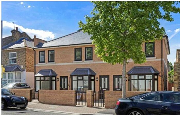 2 Bedroom Terraced House To Rent In Dunstans Road, East Dulwich, London, SE22