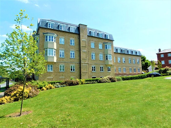 1 Bedroom Flat To Rent In Circular Road South, Essex, CO2
