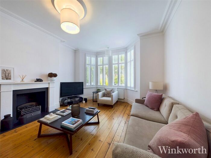 5 Bedroom Detached House To Rent In Byron Road, London, W5