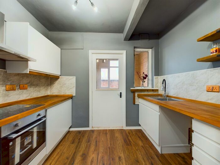 2 Bedroom Apartment To Rent In Albion Buildings, Caroline Street, HU2