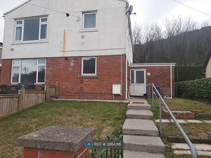 2 Bedroom Flat To Rent In Pontrhydyfen, Port Talbot, SA12