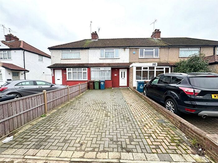 3 Bedroom Terraced House To Rent In Eastcote Lane, Harrow, HA2